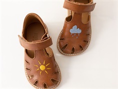 Angulus cognac weather embroidery sandal